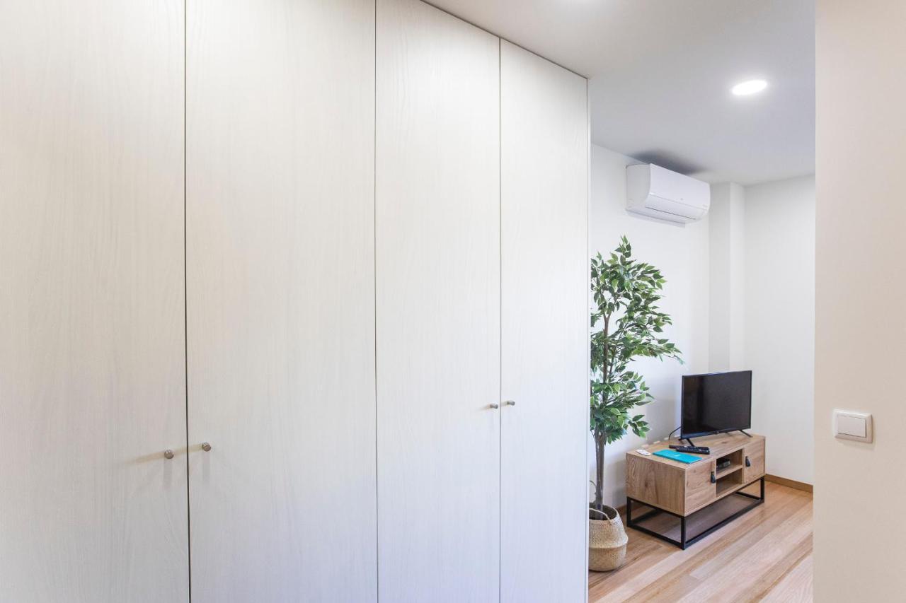 Homely Studio W/ Ac Near Marques By Lovelystay Porto Exterior photo