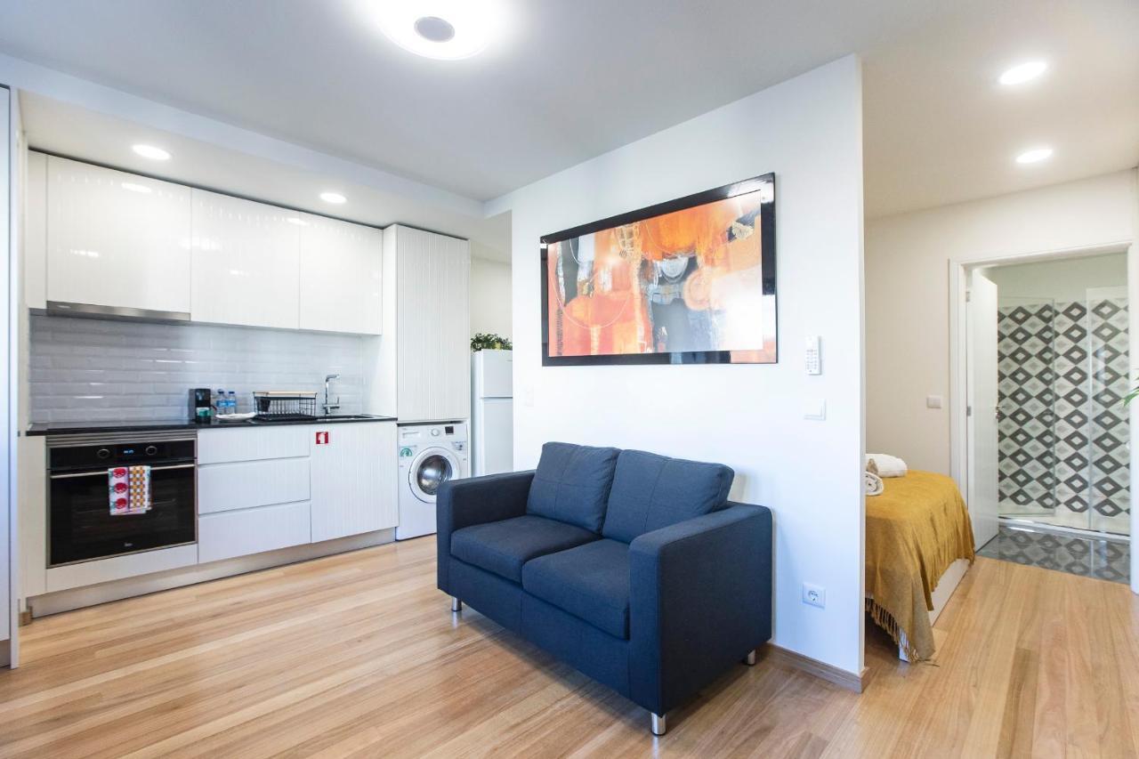 Homely Studio W/ Ac Near Marques By Lovelystay Porto Exterior photo
